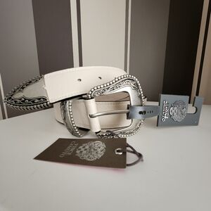Vince Camuto Cream With Silver Tone Hardware Belt